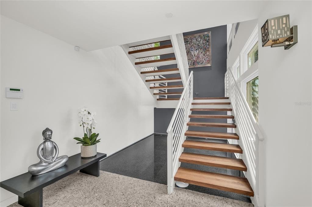 1404 KENILWORTH STREET photo 15
