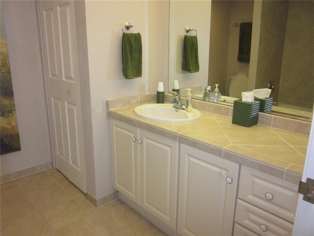 1400 GULF BOULEVARD 608 photo 12