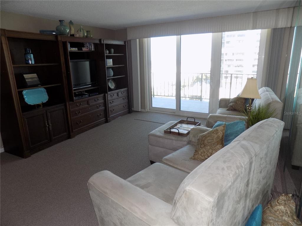 1400 GULF BOULEVARD 608 photo 7