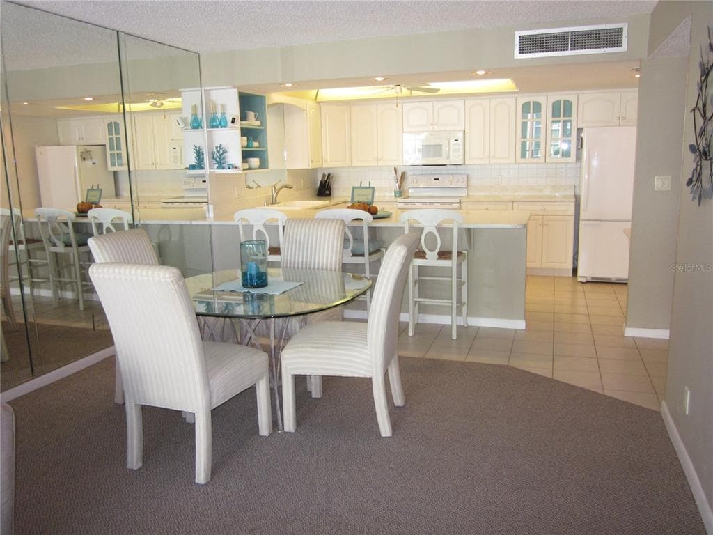 1400 GULF BOULEVARD 608 photo 10