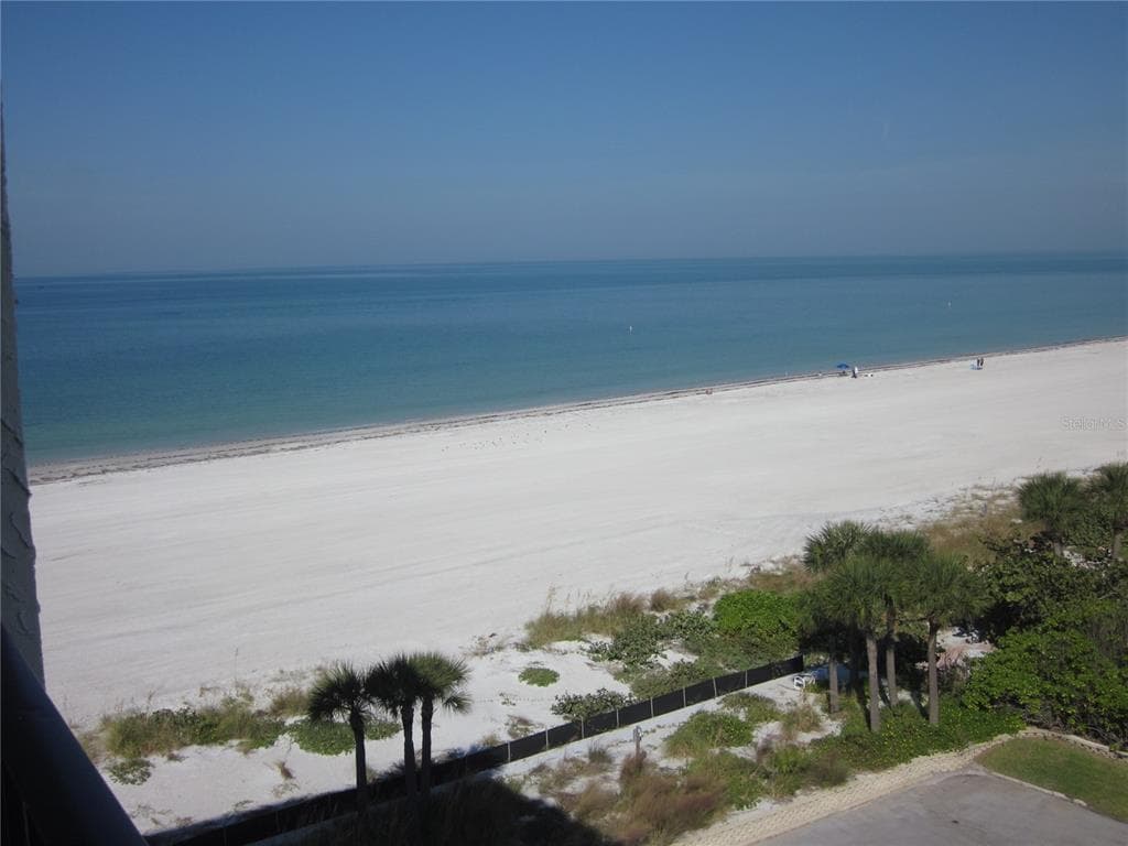 1400 GULF BOULEVARD 608 photo 4