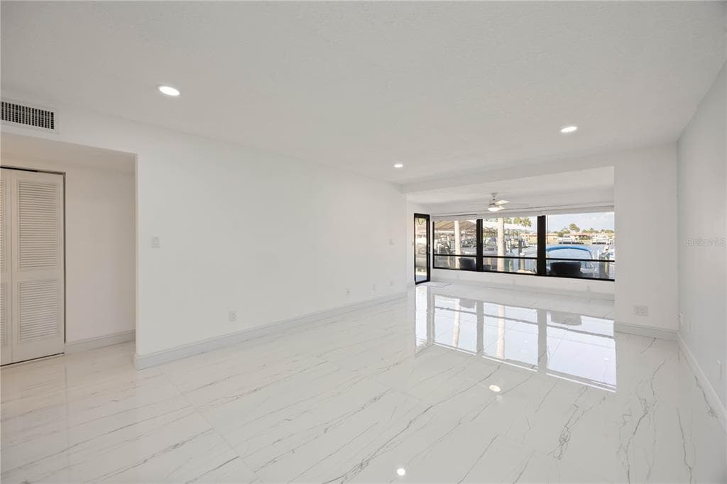 9608 VALENCIA COVE photo 21