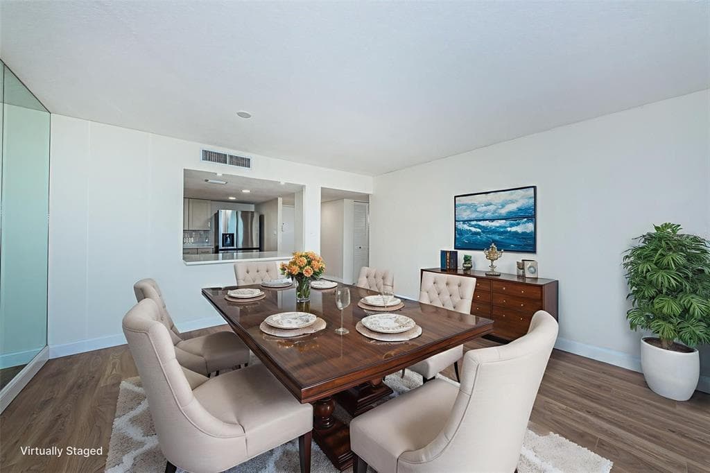 7400 SUN ISLAND DRIVE S 806 photo 5