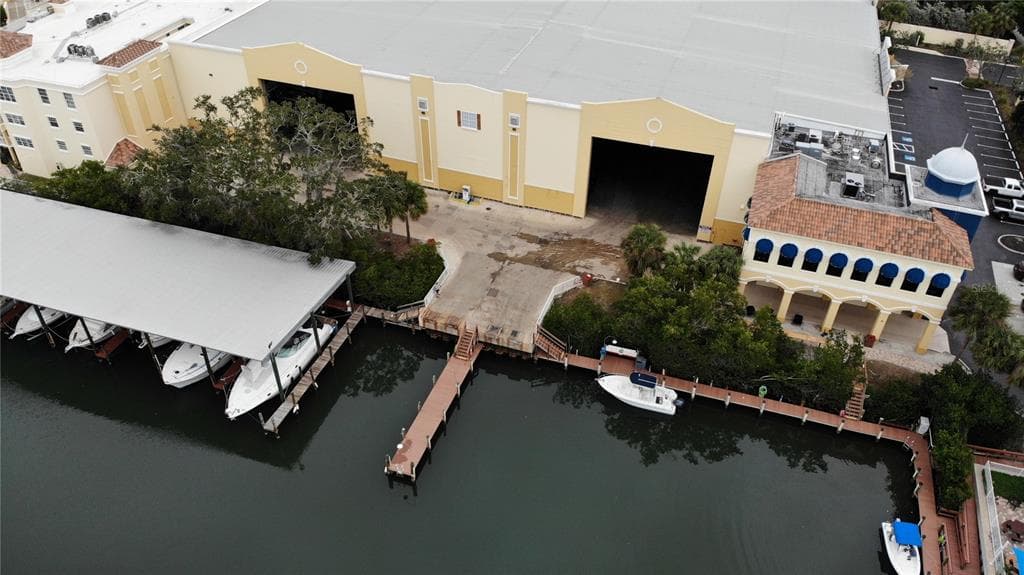 570 BLACKBURN POINT ROAD 43 photo 4