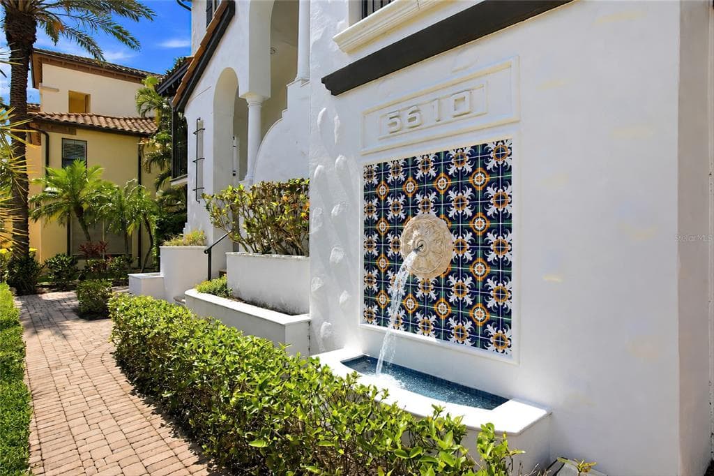 5610 INSPIRATION TERRACE photo 9