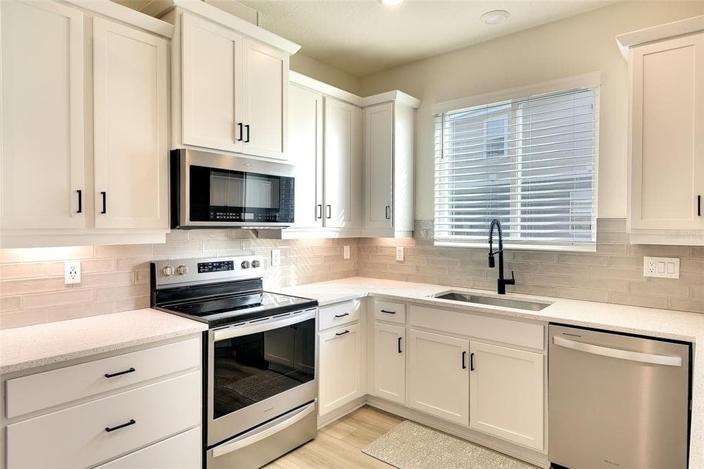 11507 GALLATIN TRAIL photo 16