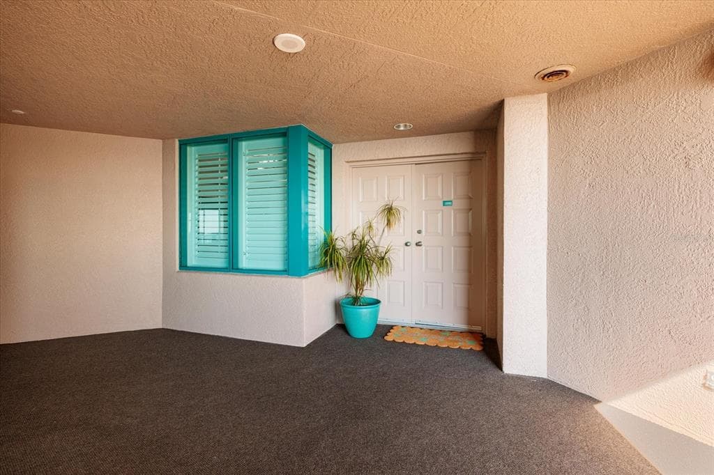 1520 GULF BOULEVARD 1404 photo 6