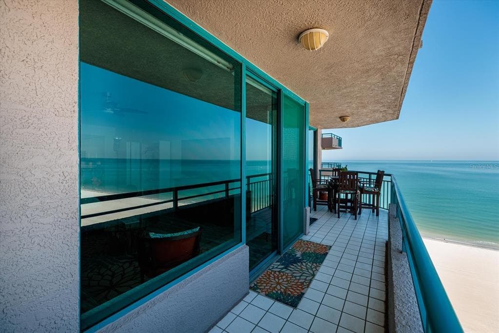 1520 GULF BOULEVARD 1404 photo 16