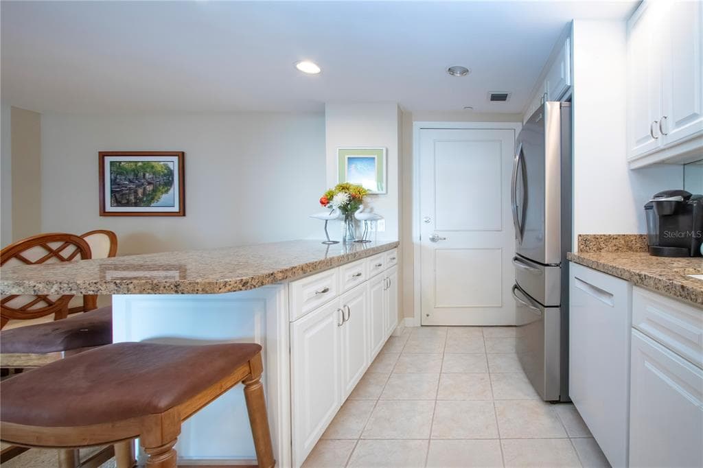1212 BENJAMIN FRANKLIN DRIVE 607 photo 15