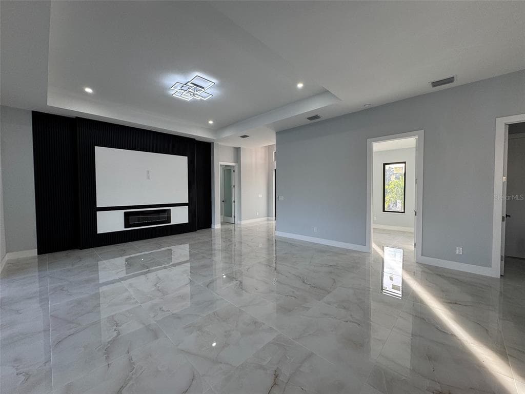 10474 WINNIPEG STREET photo 21