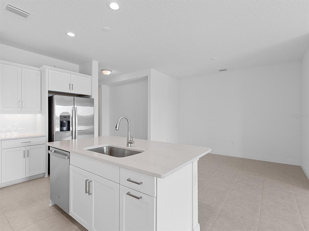 18260 VIZCAYA COURT photo 14