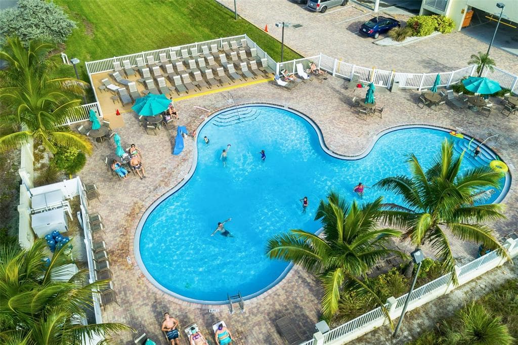 12000 GULF BOULEVARD 604N photo 7