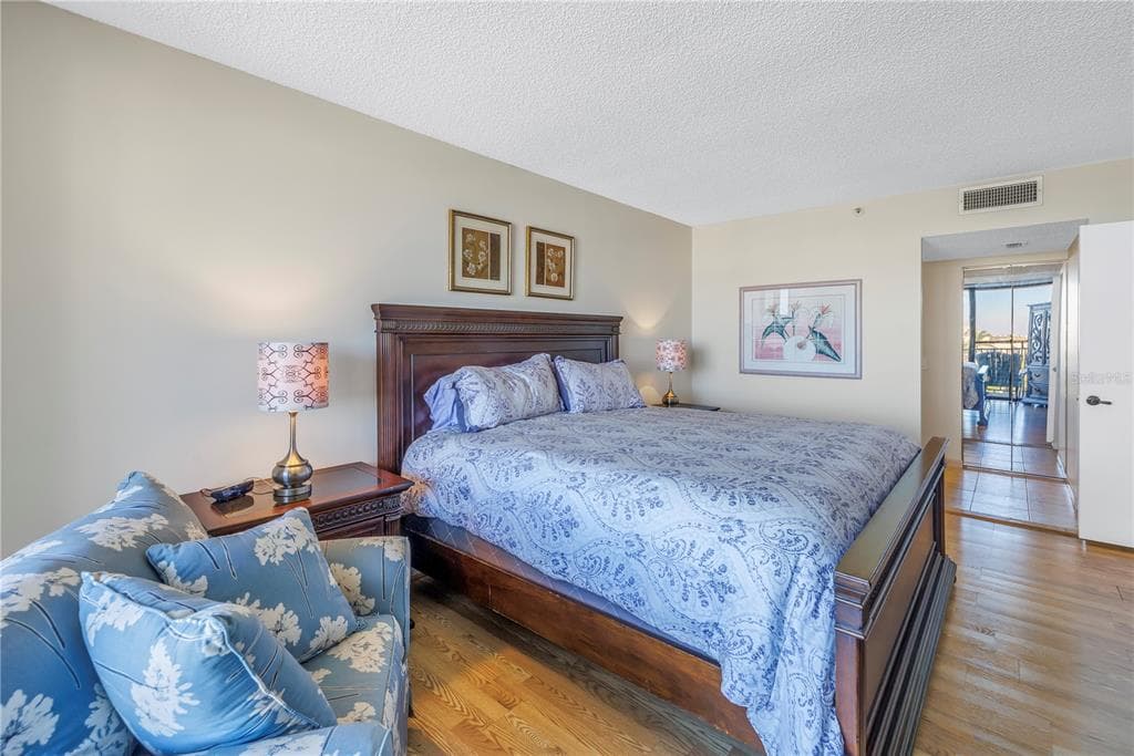 6287 BAHIA DEL MAR CIRCLE 603 photo 18
