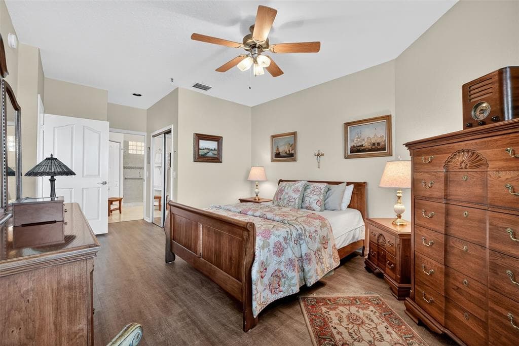 434 BOUCHELLE DRIVE 304 photo 19