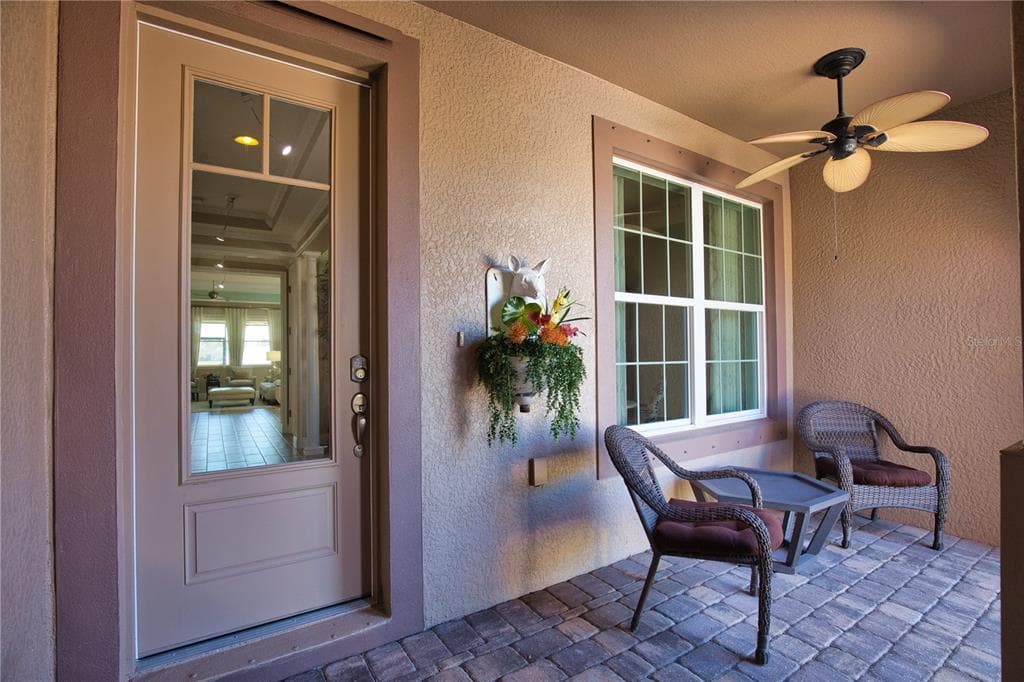 11689 TAPESTRY LANE photo 9