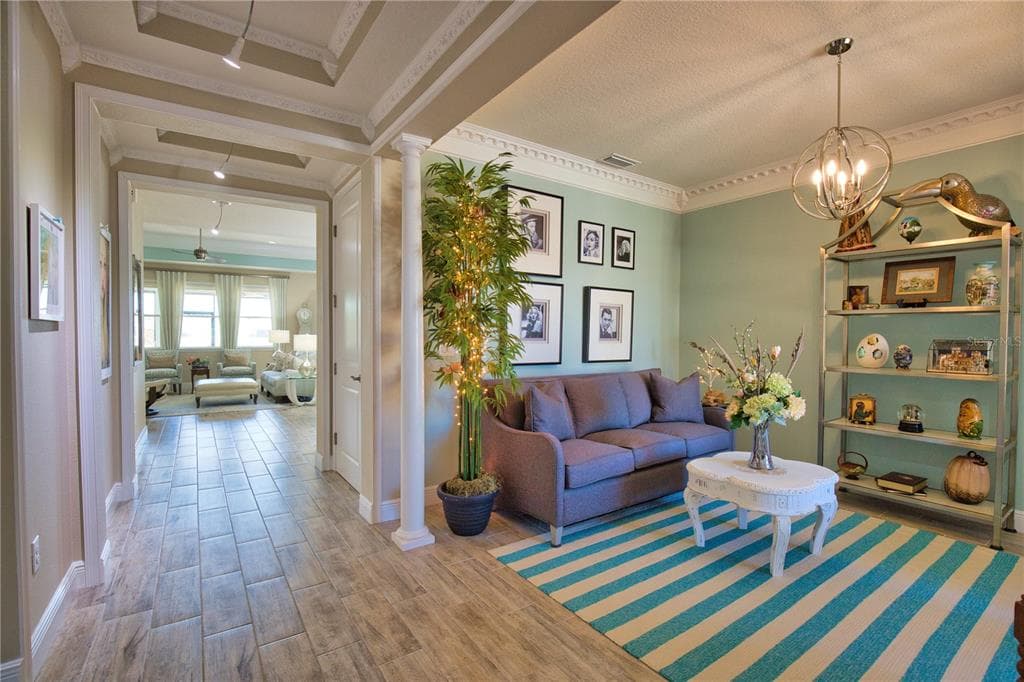 11689 TAPESTRY LANE photo 10