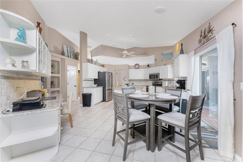 310 CORAL CREEK DRIVE photo 16