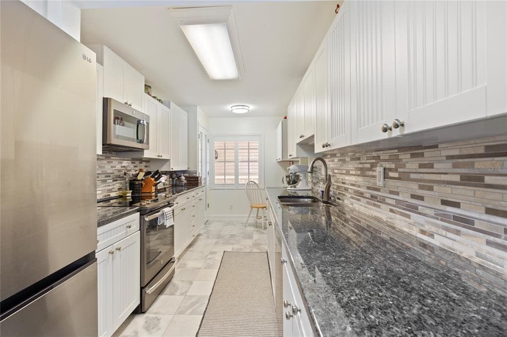 2900 GULF BOULEVARD 201 photo 5