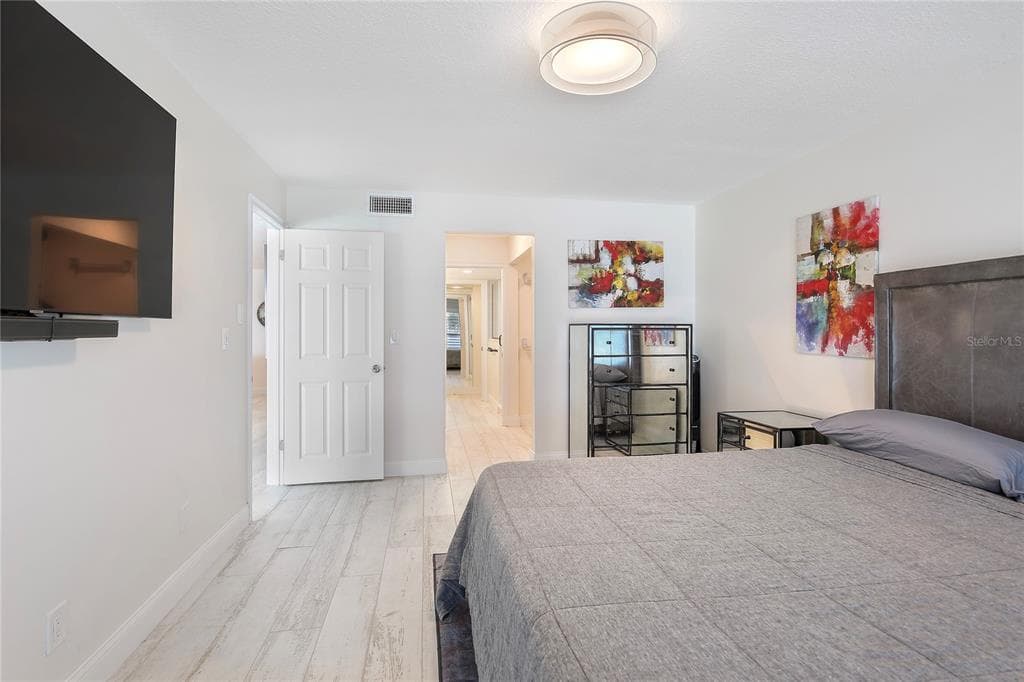 2900 GULF BOULEVARD 202 photo 22