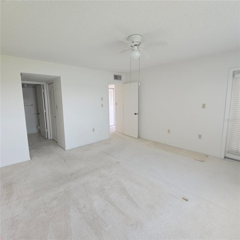 1332 PASADENA AVENUE S 501 photo 20