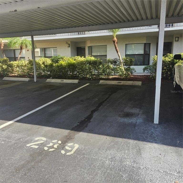 1332 PASADENA AVENUE S 501 photo 8