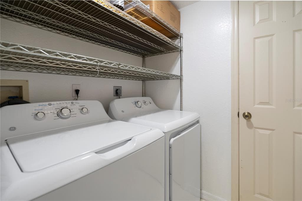 9610 VICTORIA LANE D202 photo 20