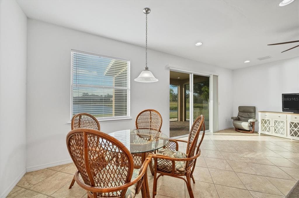 5283 CANYONLAND WAY photo 20