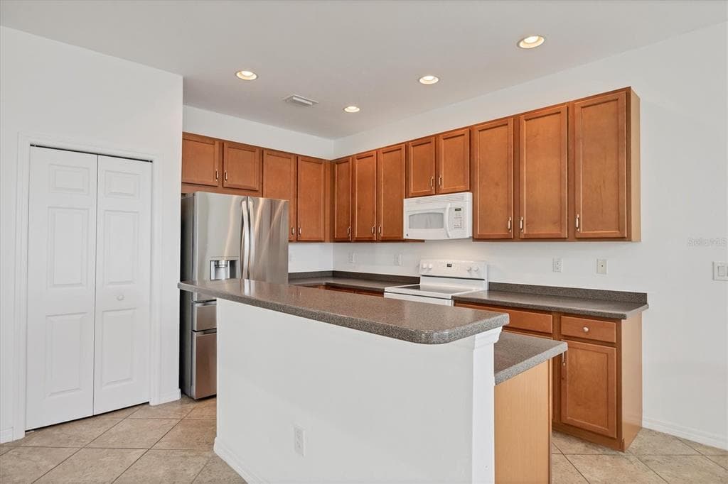5283 CANYONLAND WAY photo 14