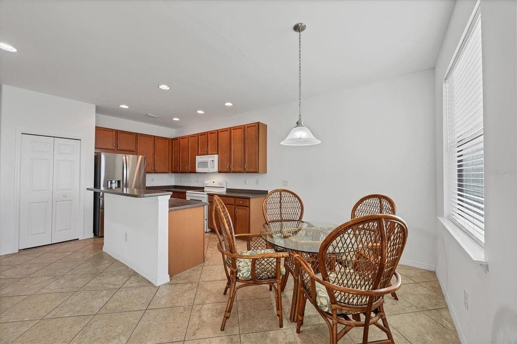 5283 CANYONLAND WAY photo 19
