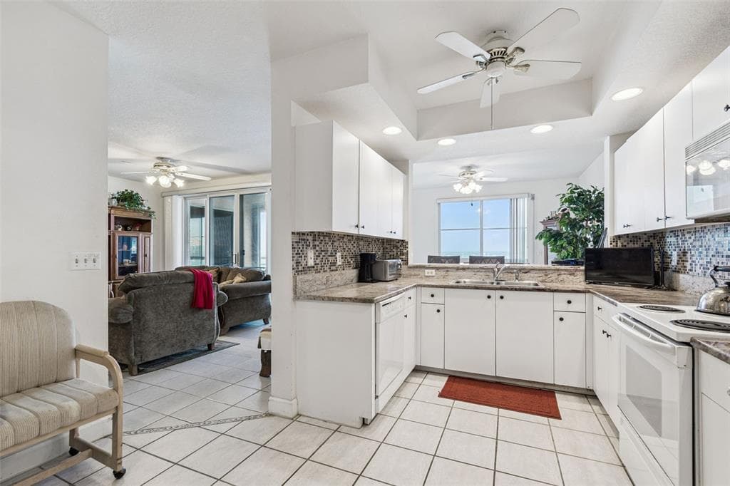 4991 BACOPA LANE S 502 photo 18