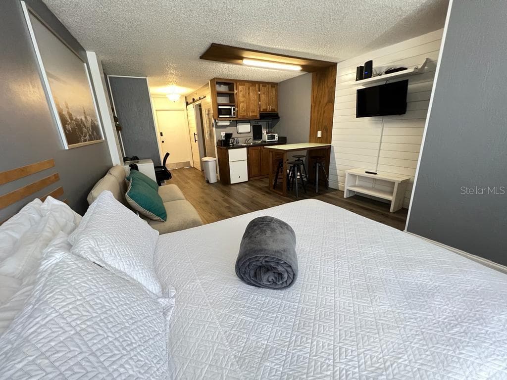800 N ATLANTIC AVENUE 304 photo 3