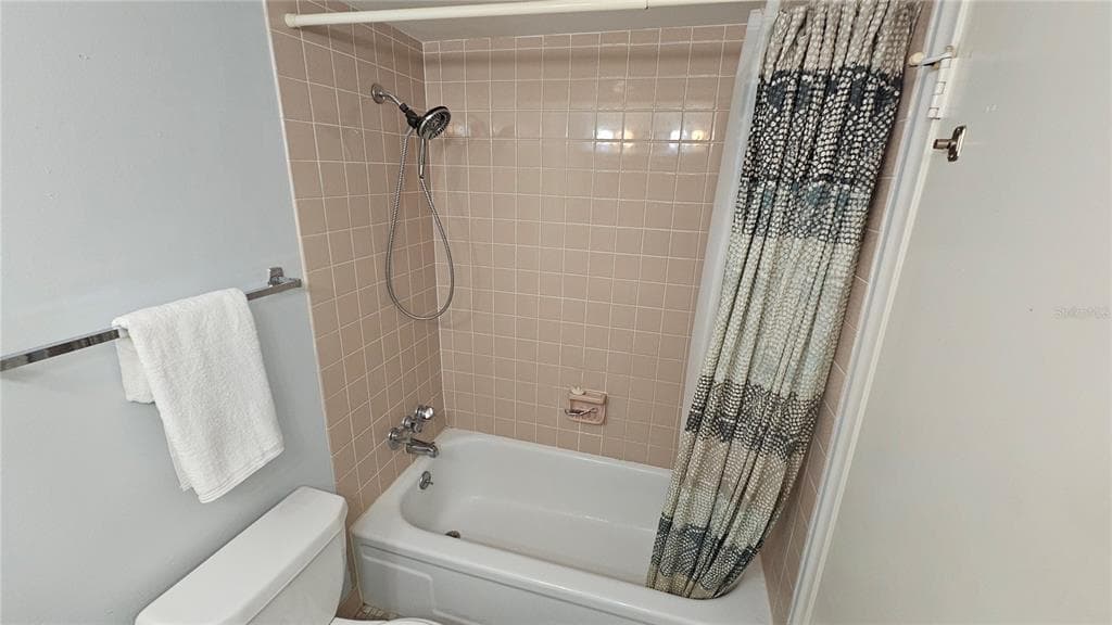 2900 N ATLANTIC AVENUE 305 photo 24