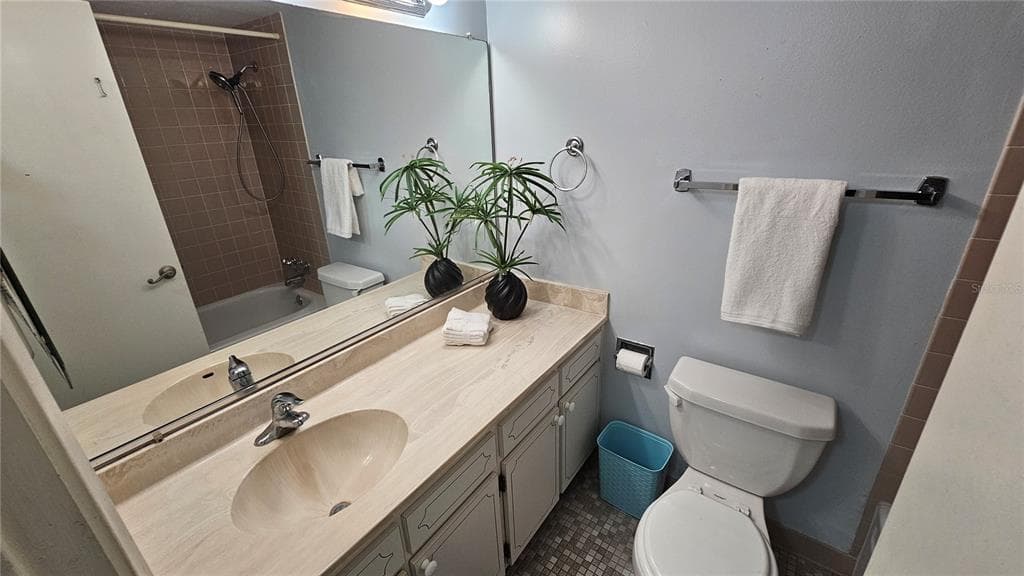 2900 N ATLANTIC AVENUE 305 photo 25