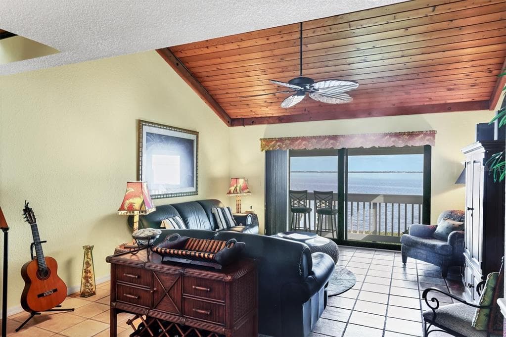 5270 GULF OF MEXICO DRIVE 508 photo 13
