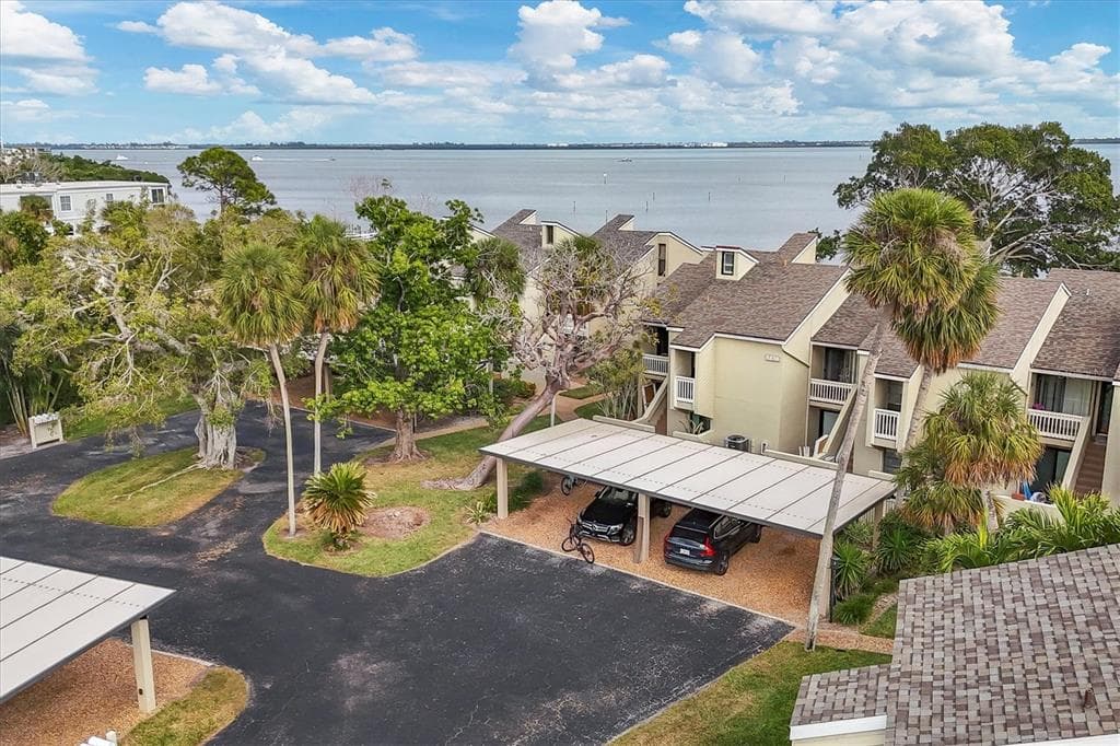 5270 GULF OF MEXICO DRIVE #508 1