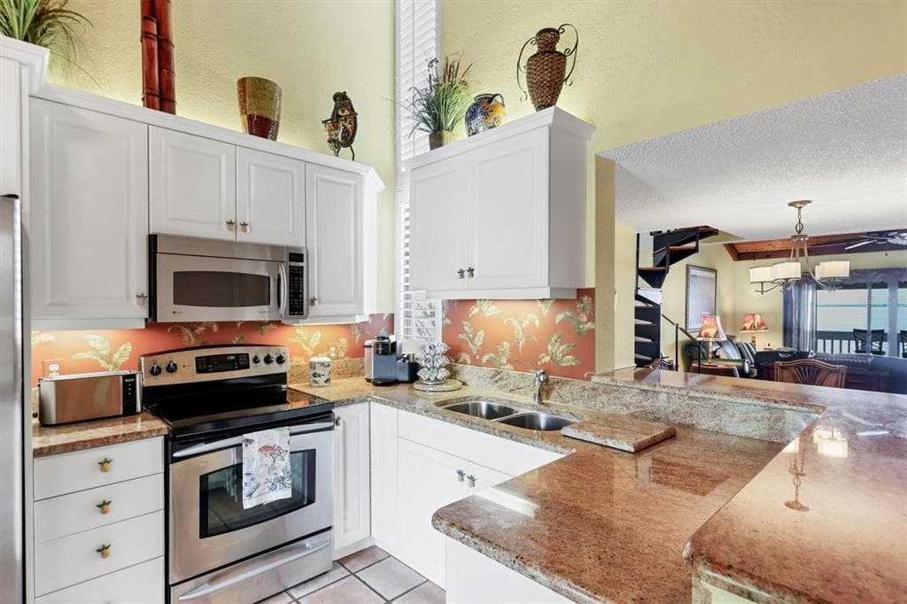 5270 GULF OF MEXICO DRIVE 508 photo 21