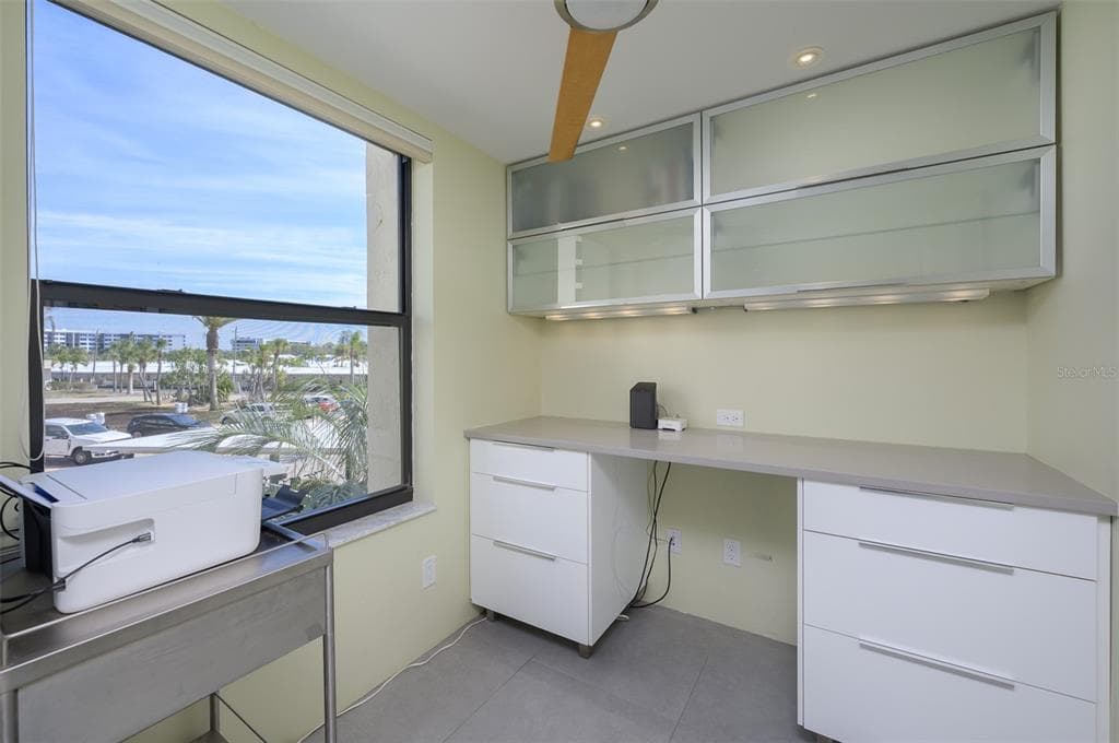 5780 MIDNIGHT PASS ROAD 210 photo 17