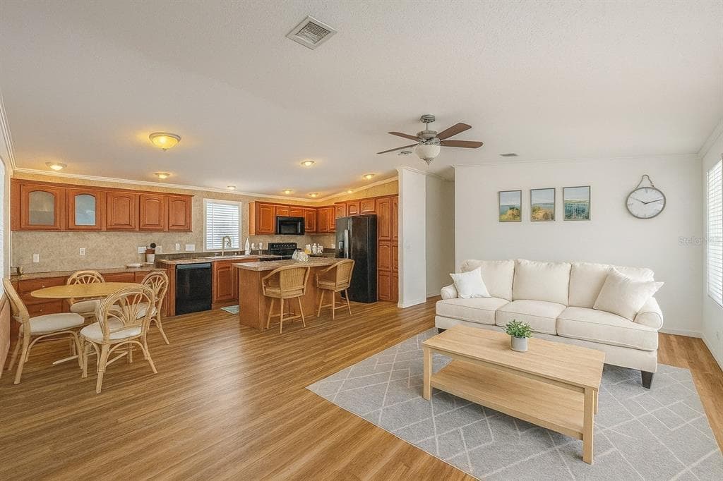 1375 PASADENA AVENUE S #217 5