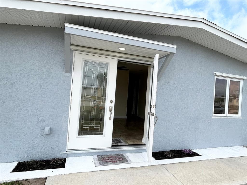 4127 GARDNER DRIVE photo 5