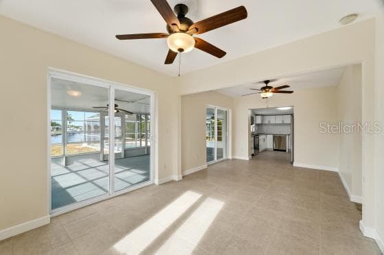 4127 GARDNER DRIVE photo 18