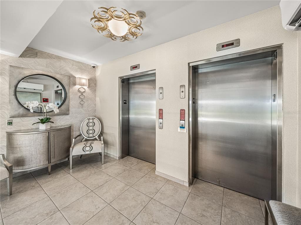 3910 GULF BOULEVARD 400 photo 7