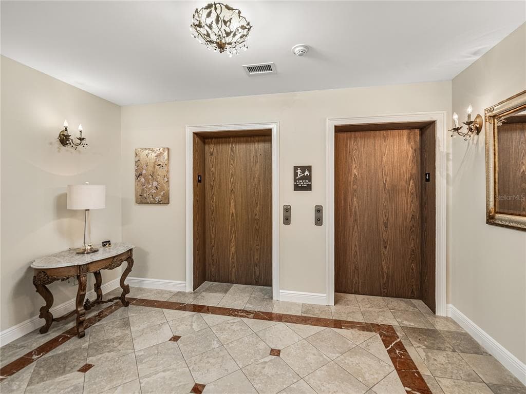 3910 GULF BOULEVARD 400 photo 8
