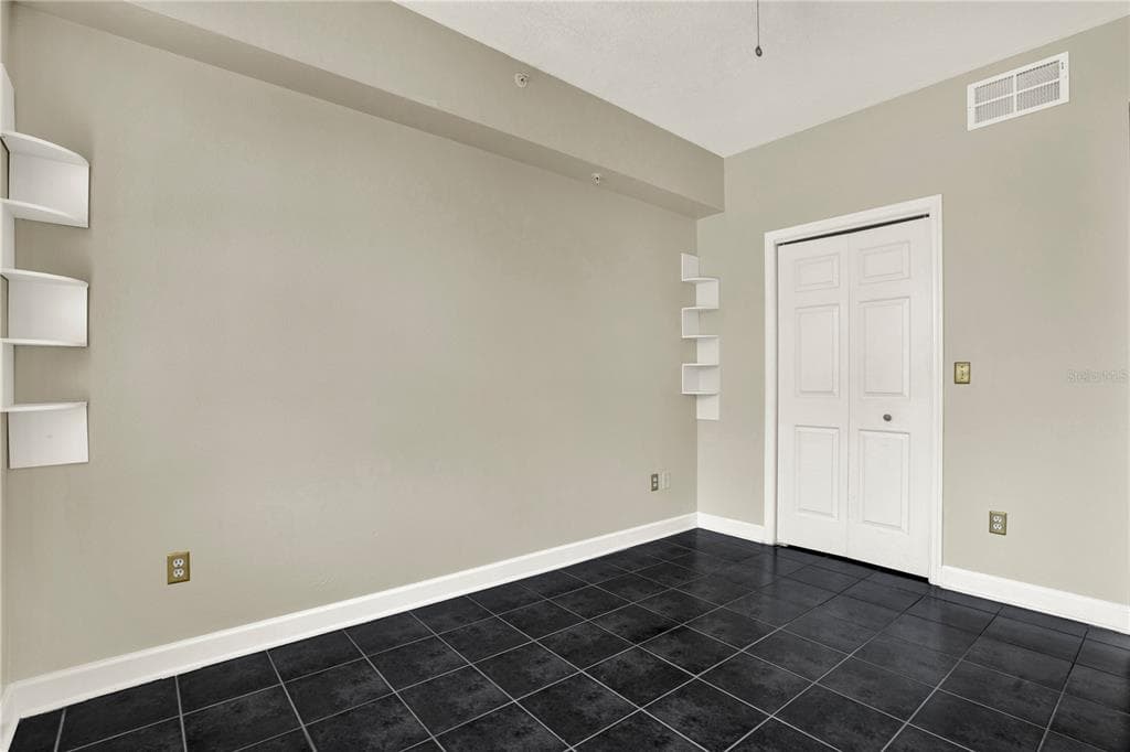 345 BAYSHORE BOULEVARD 310 photo 13