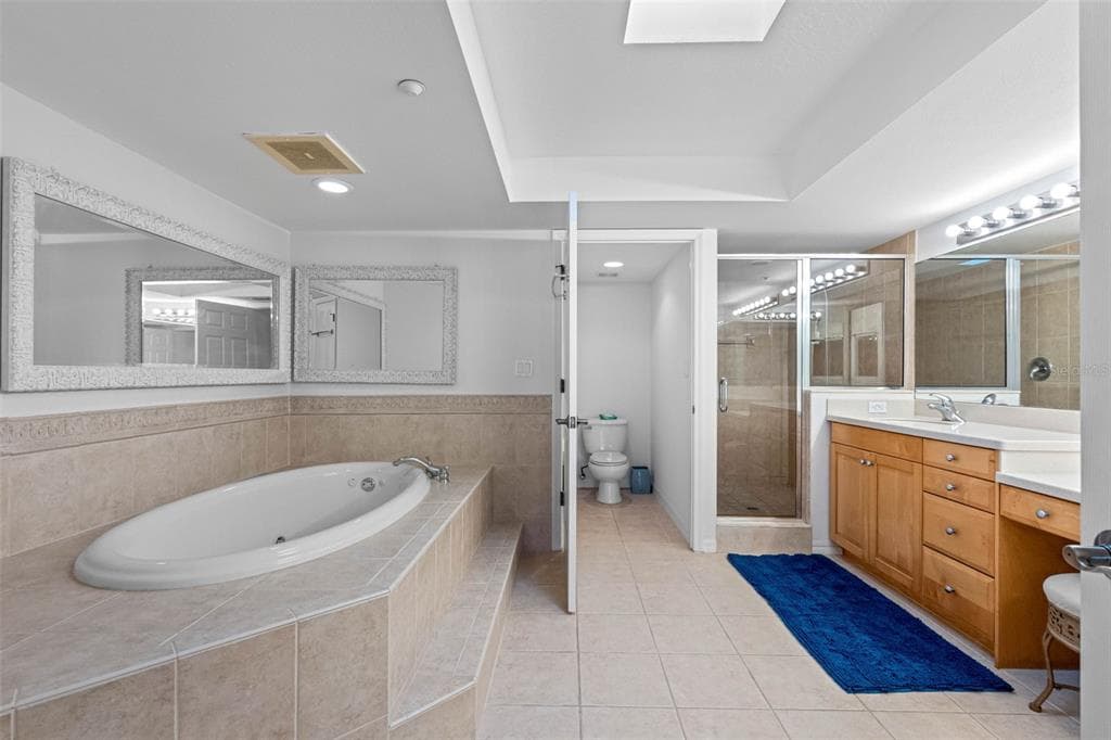 16326 GULF BOULEVARD 510 photo 13