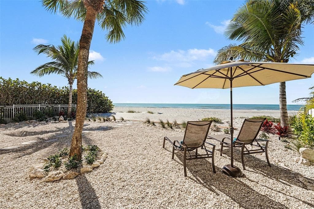 19936 GULF BOULEVARD photo 1