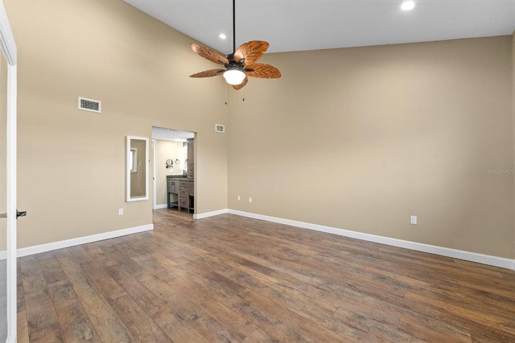 9604 CORTEZ ROAD W 136 photo 15