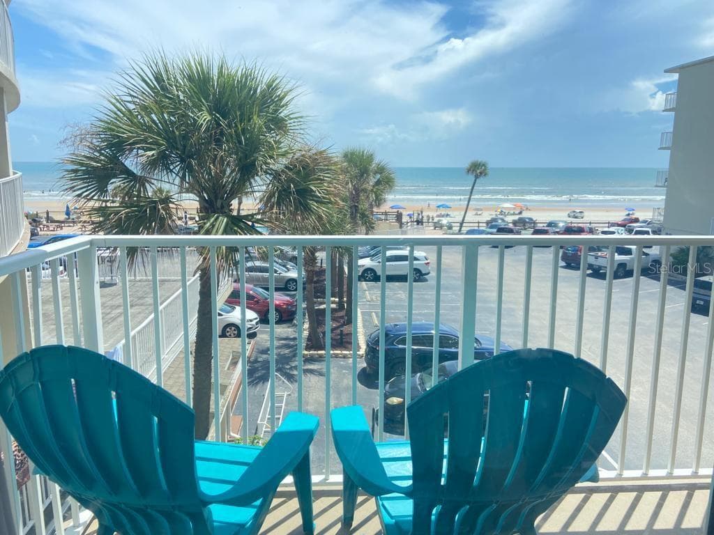 1233 S ATLANTIC AVENUE 3160 photo 2