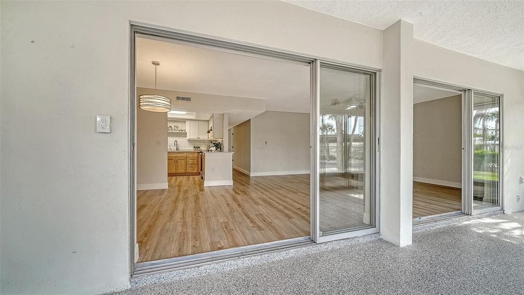 101 WHISPERING SANDS DRIVE 107 photo 18