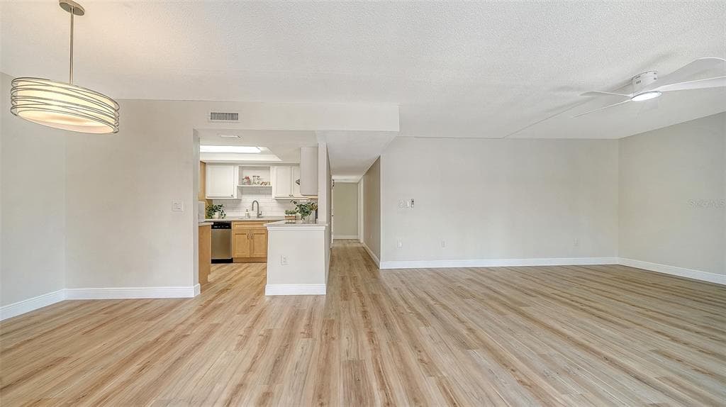 101 WHISPERING SANDS DRIVE 107 photo 21