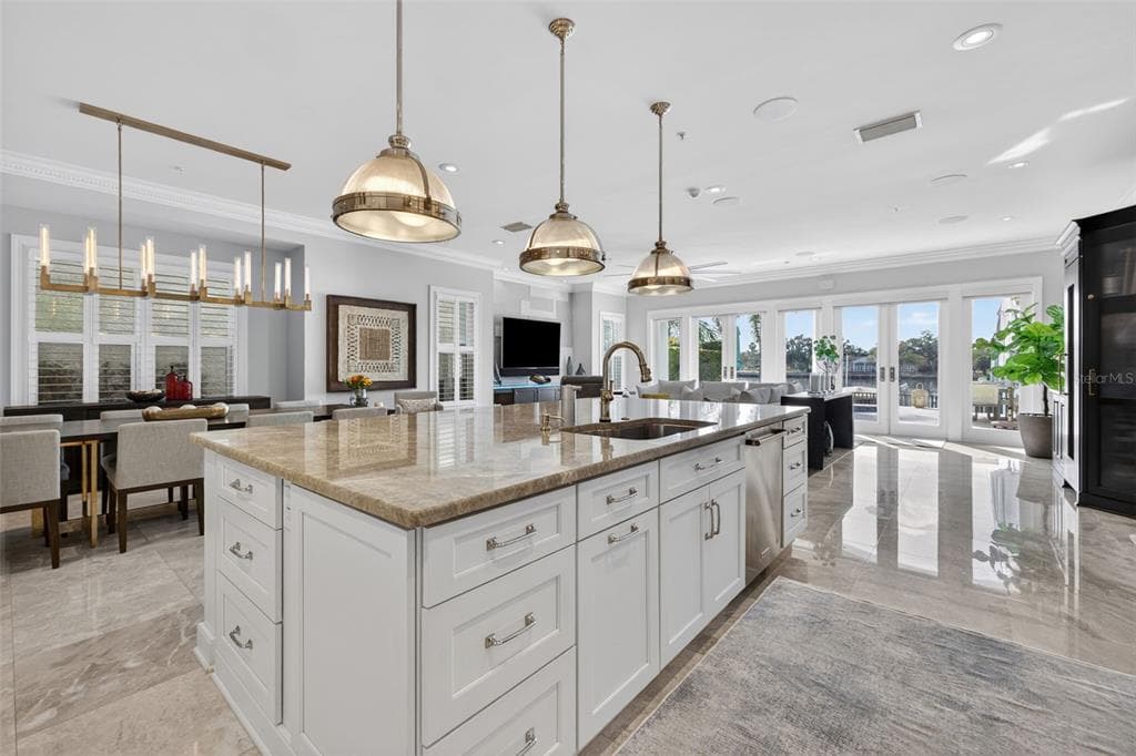 1009 ROYAL PASS ROAD photo 18